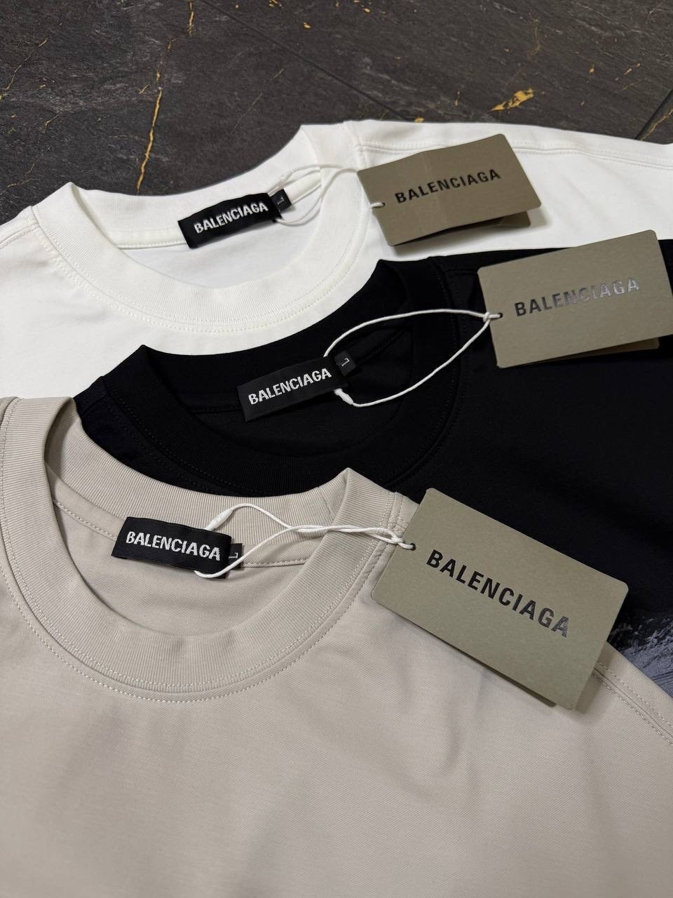 футболка balenciaga,футболки баленсиага,balenciaga t shirt,футболка баленсиага мужская,футболки мужские оверсайз