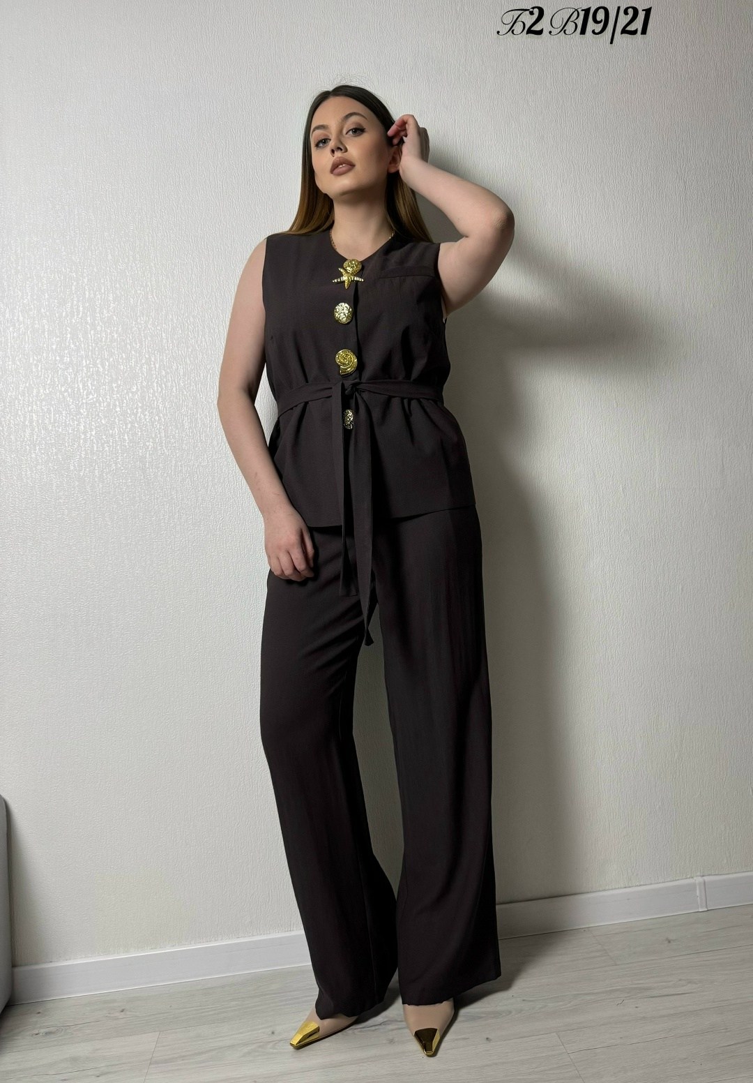 костюм брючный,брючные костюмы для женщин,стильный брючный классический костюм,костюм женский брючный,брючный костюм с жилетом