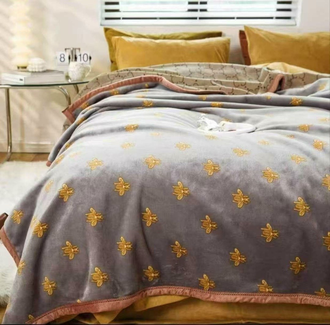 комплект постельного белья,постельное белье,постельное белье из сатина,комплект постельного белье евро,постельного белье евро