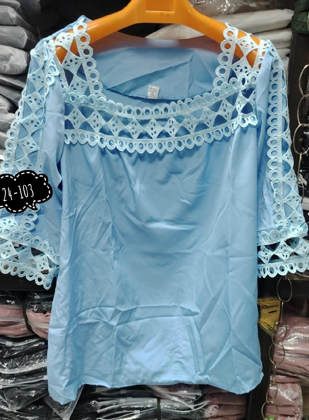 блузка с кружевными вставками,ажурная блузка,блузка с кружевами,модная летняя блузка,блузка ажурная женская