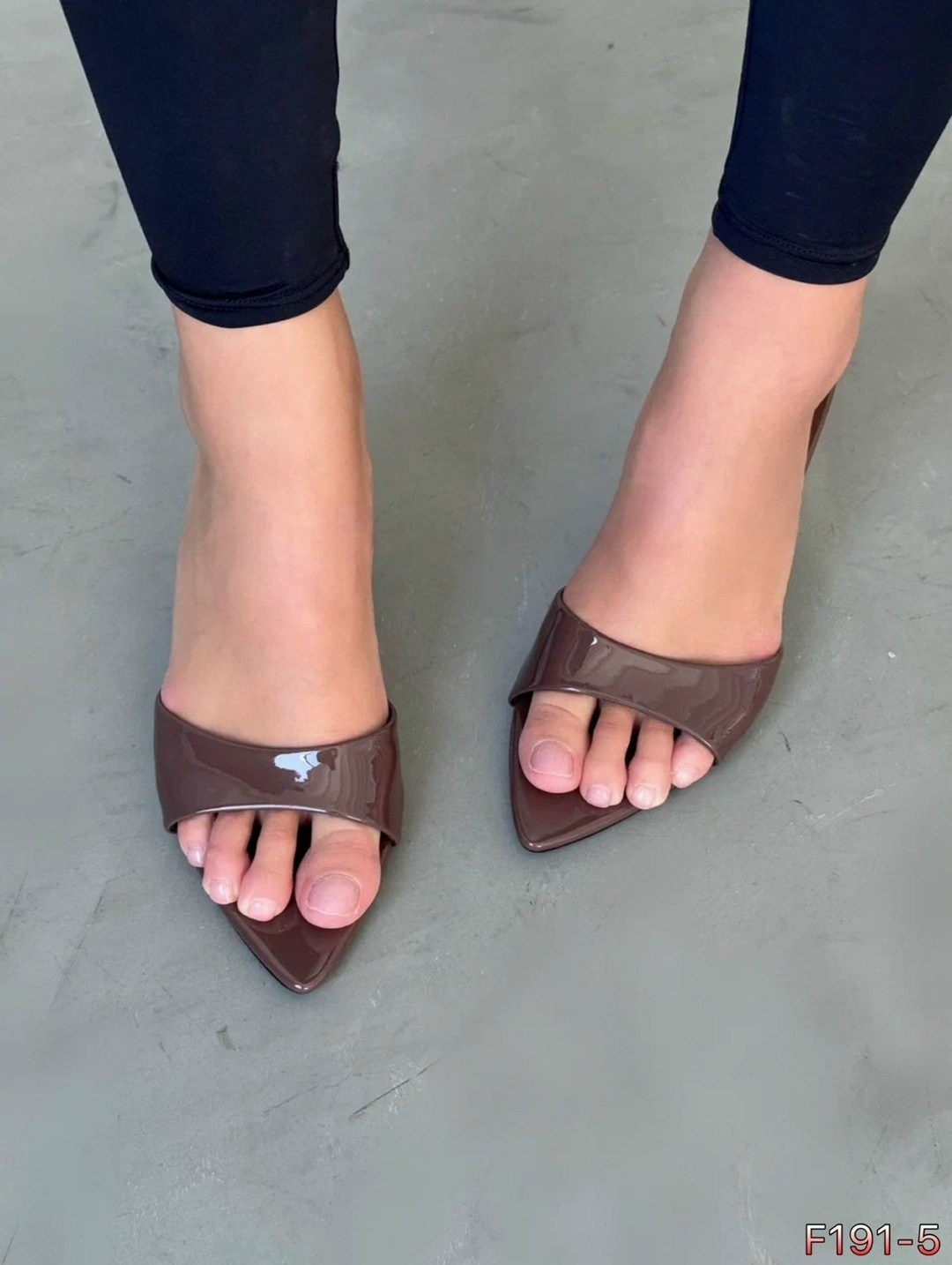 босоножки на каблуках,,мюли на каблуке,мюли женские,женская