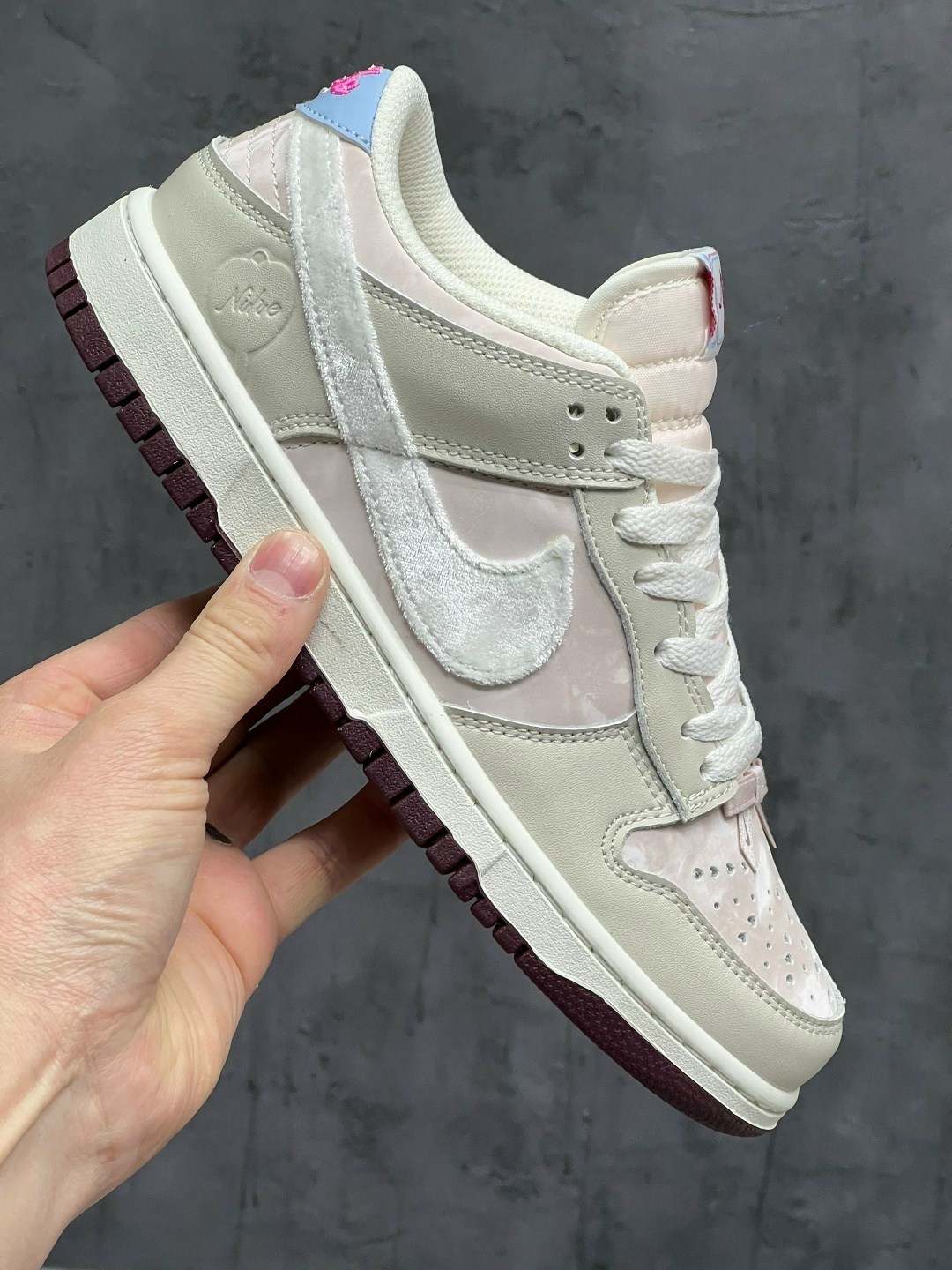 кроссовки женские nike sb dunk low pro,кроссовки nike sb dunk low,кроссовки данки низкие nike серебряный,кроссовки nike dunk low,кроссовки женские nike sb dunk low