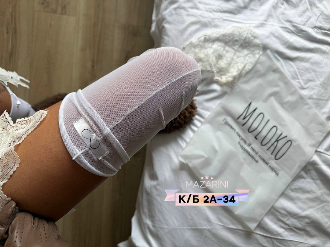 носки стиль,тело женское,ноги,футболка оверсайз,нижнее белье