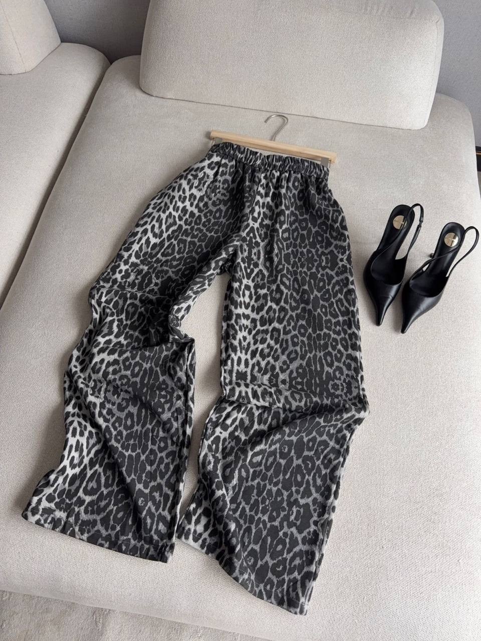брюки леопардовые,брюки с леопардовым принтом,леопардовые штаны,брюки палаццо леопардовые davi outlet,брюки палаццо