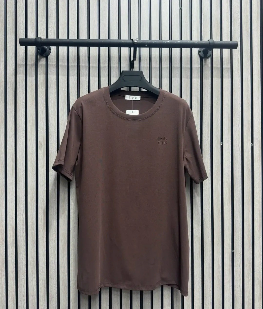 футболки женская,футболки женская оверсайз,базовая футболка женская,базовая футболка