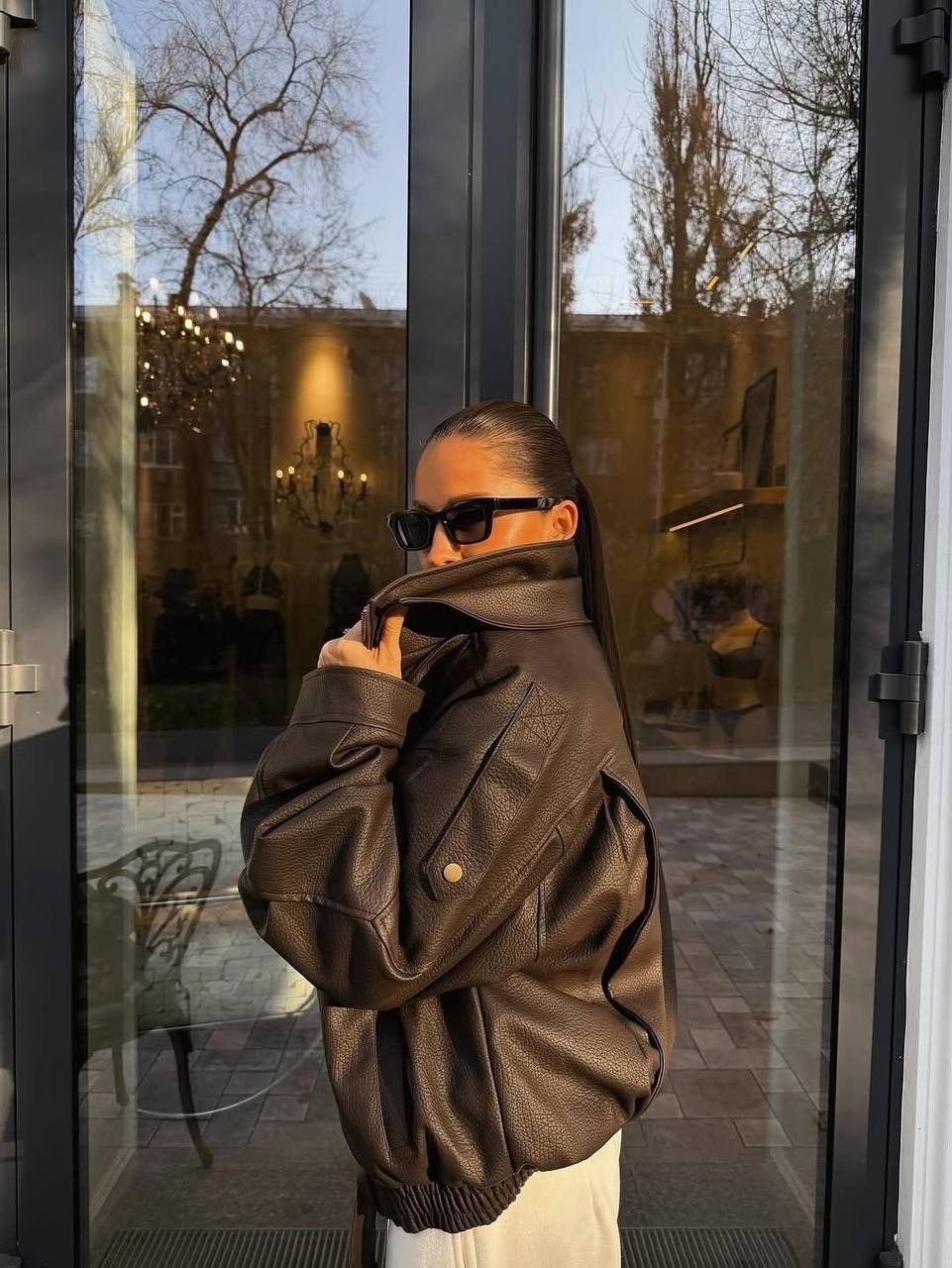 кожаная куртка,женская кожаная куртка,коричневая кожаная куртка,модные образы