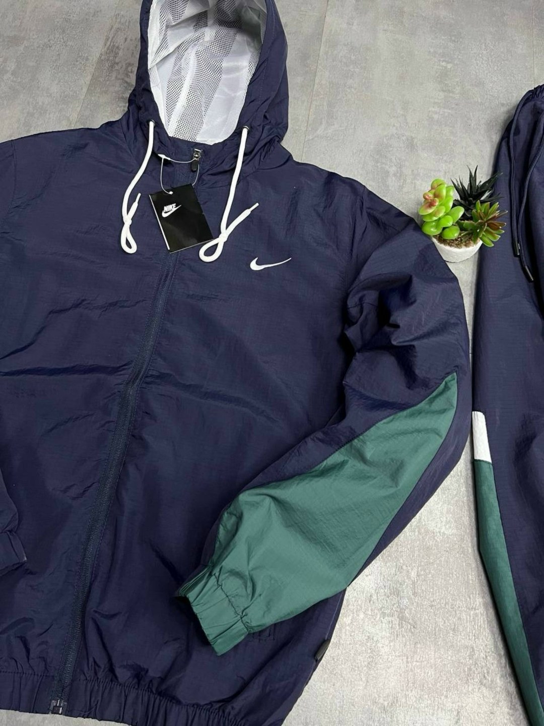 спортивные костюмы nike,спортивный костюм nike плащевка,костюм найк мужской плащевка,спортивный костюм мужской nike,спортивные костюм