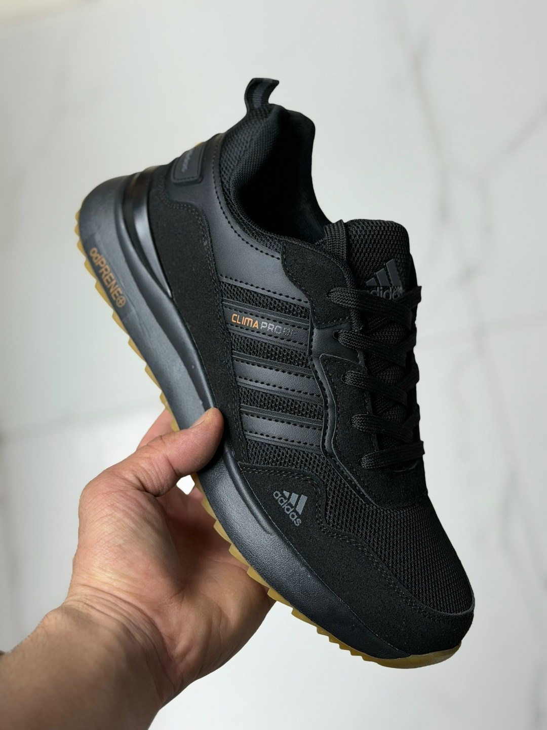 кроссовки adidas,кроссовки мужские adidas,кроссовки адидас артикул вв5428,кроссовки,кроссовки adidas gore tex