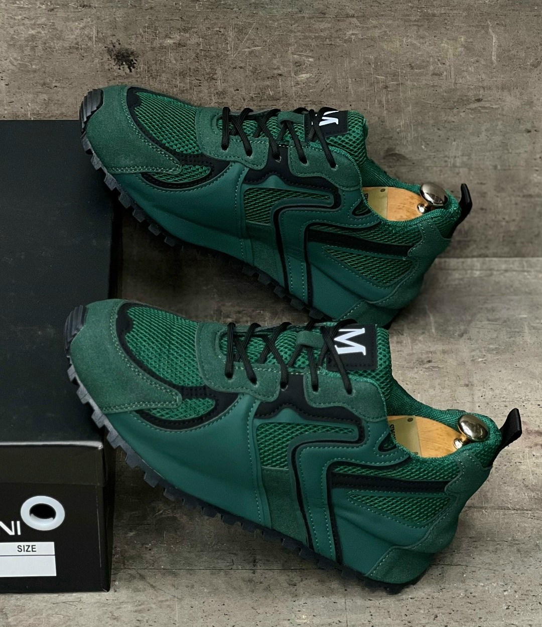 ,спортивная ,кроссовки женскиe,мужские кроссовки,повседневные кроссовки