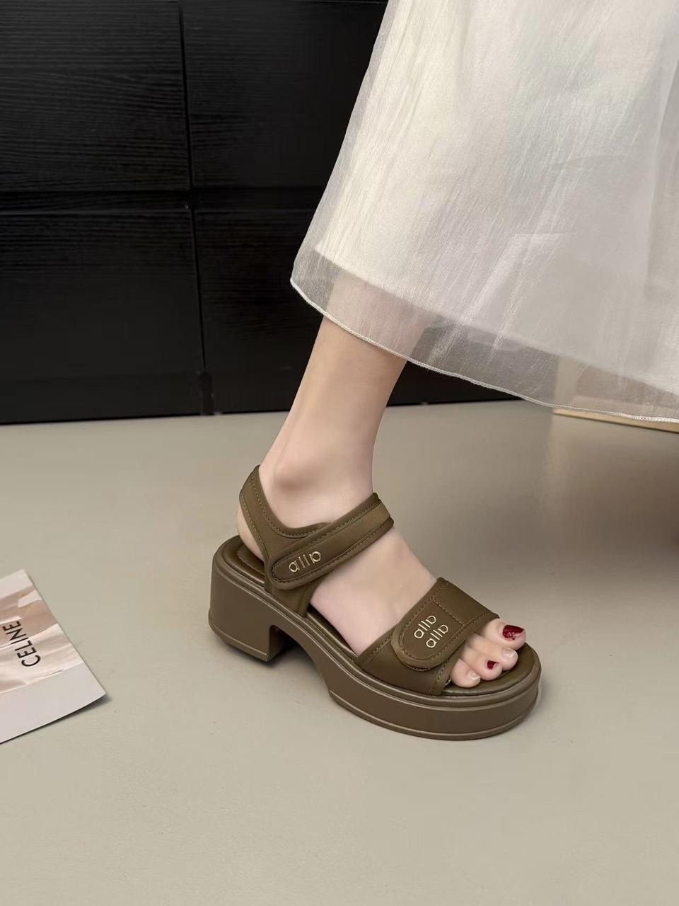 женские сандалии,босоножки женские,,модные сандалии,сандалии