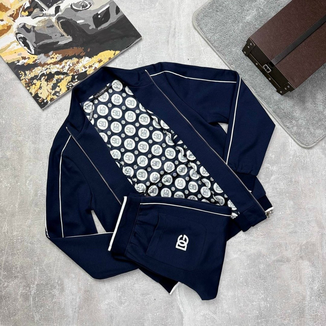 спортивные костюмы мужские,мужской спортивный костюм "dolce gabbana",спортивные костюм,спортивный костюм armani exchange,спортивный костюм armani