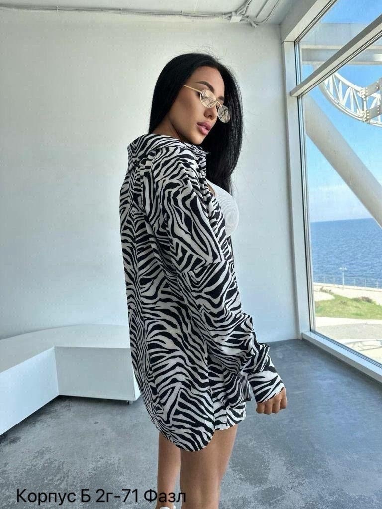 костюм двойка женская,костюм двойка с принтом,костюм женский летний с шортами зебра crolic,летний костюм с шортами и топом зебра,костюм женский