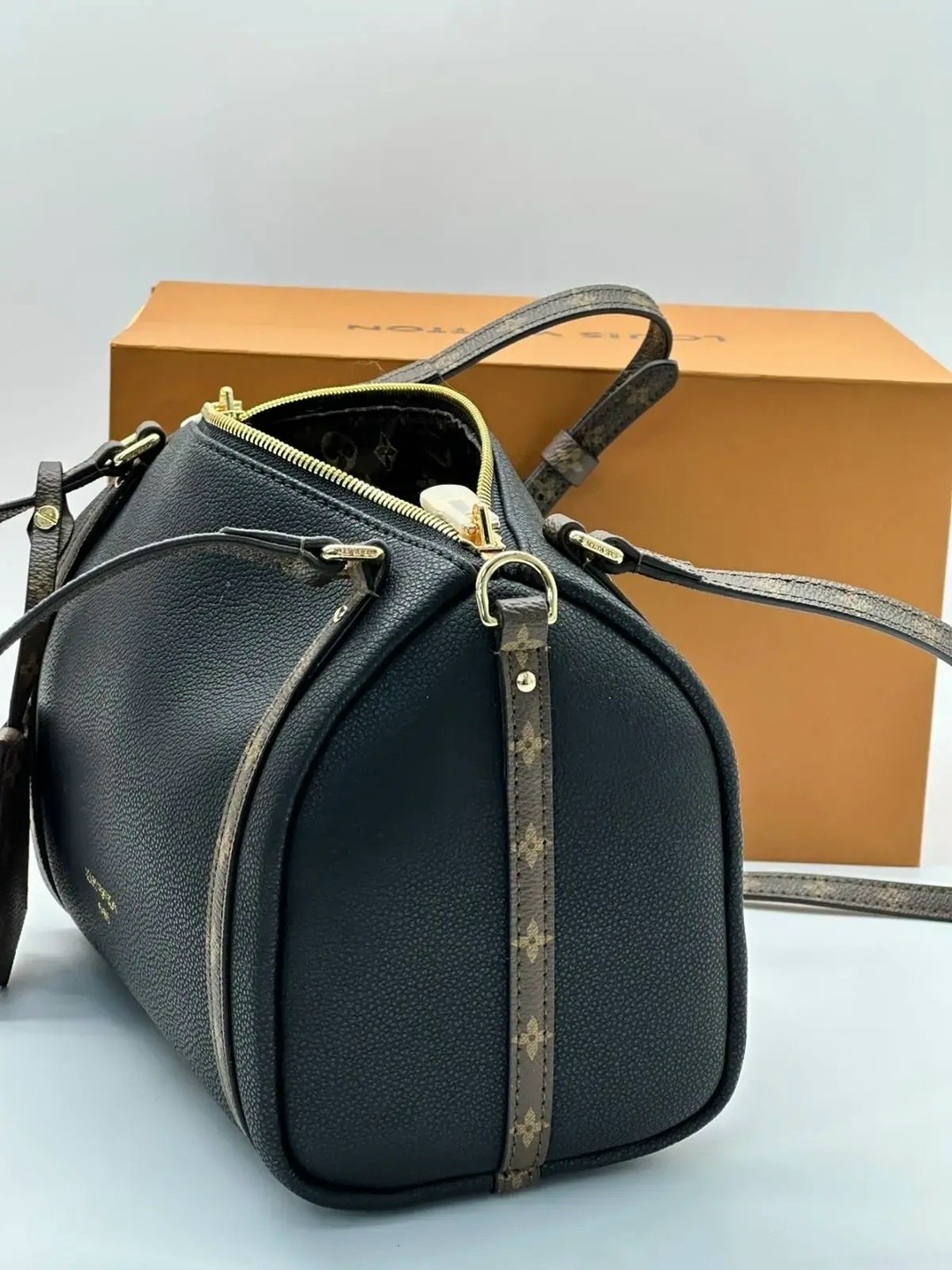 сумка,сумка louis vuitton,сумки женская,louis vuitton женская сумка,louis vuitton monogram