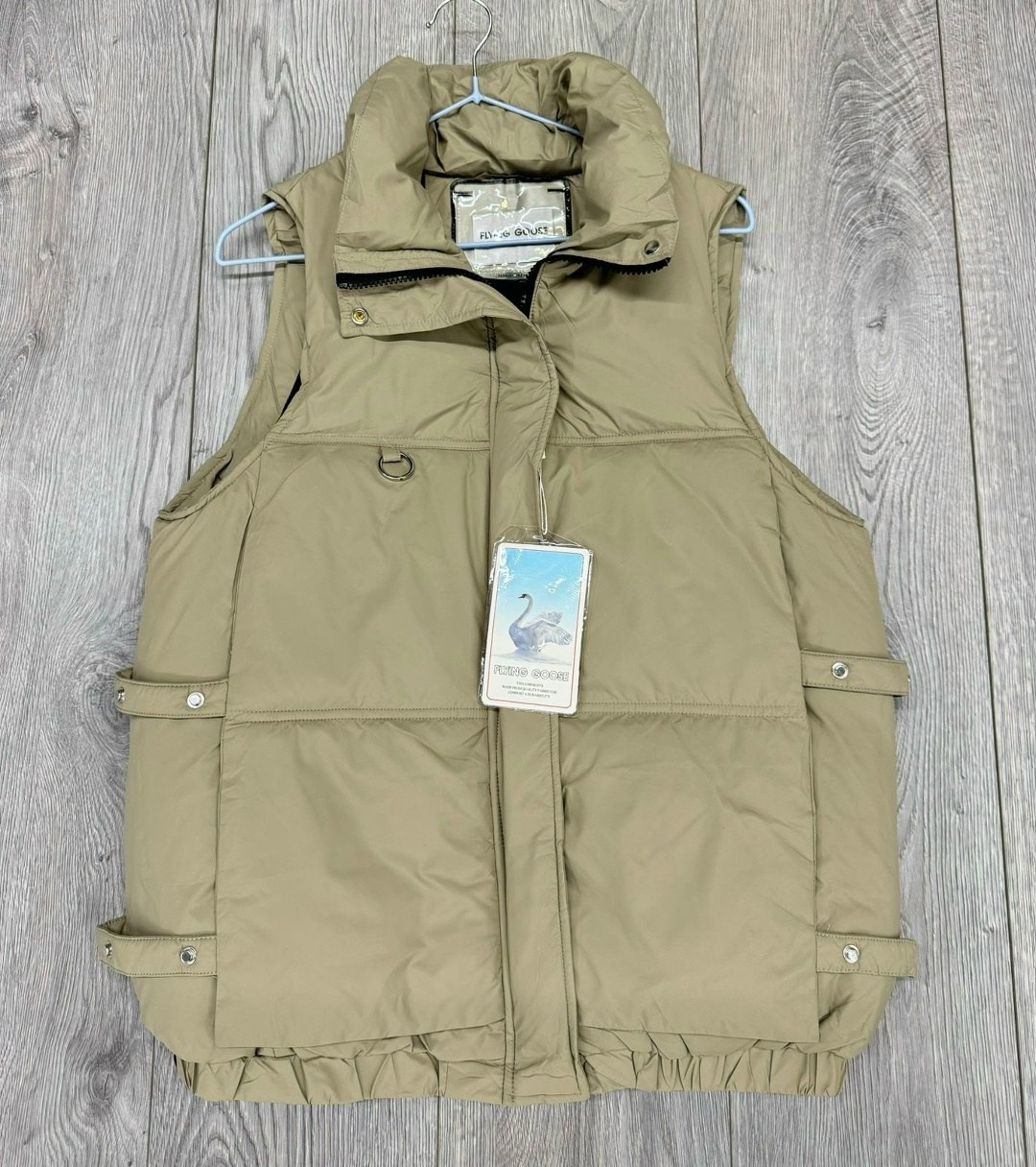 женская жилетка,жилет женский,утепленный жилет,жилет весенний,жилетка