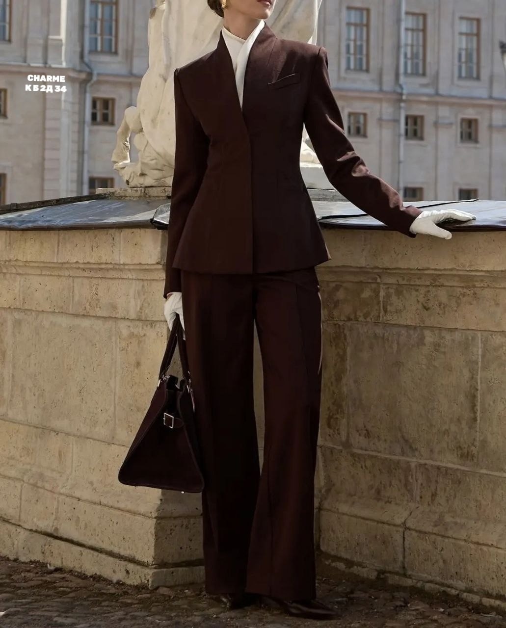 приталенный жакет,брючный костюм,стильные наряды,костюм классический