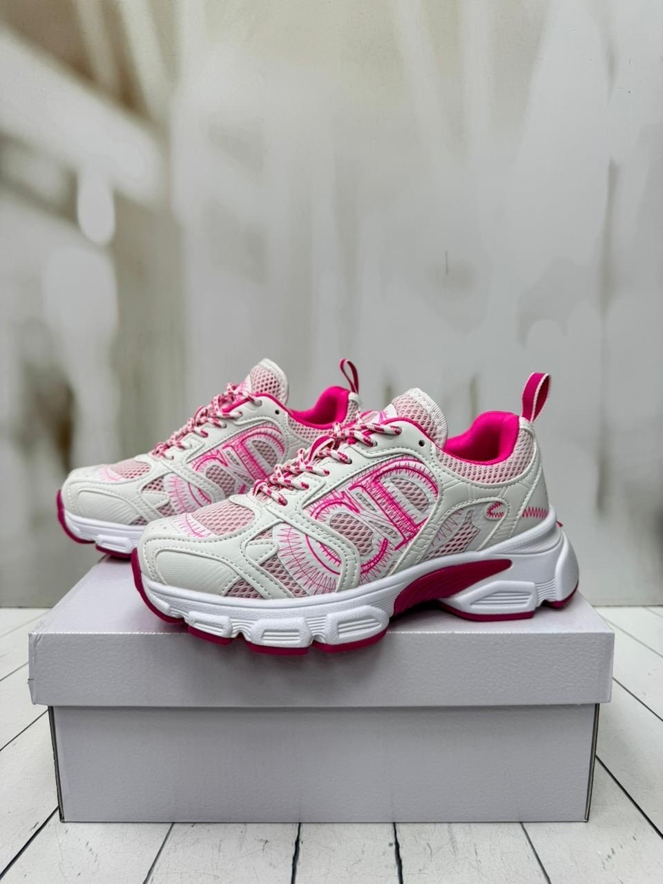 кроссовки,женские кроссовки,розовые кроссовки,dior кроссовки,кроссовки брендовые