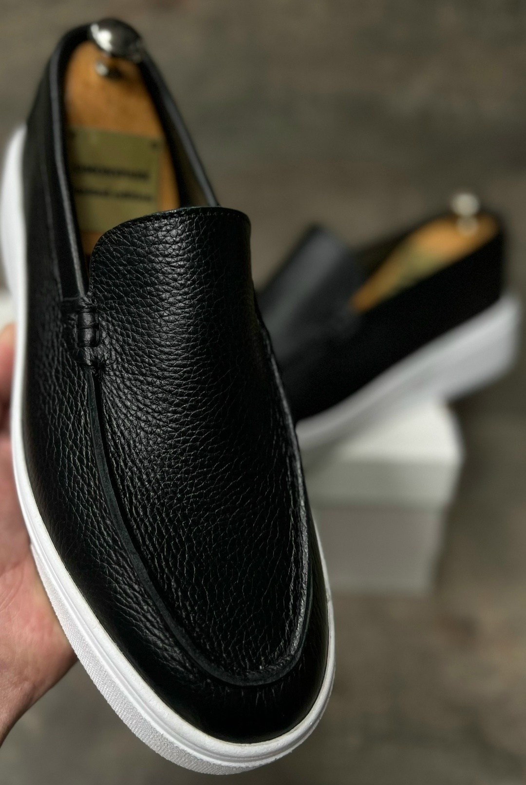 ,слипоны мужские,лоферы мужские,черные слипоны,слипоны