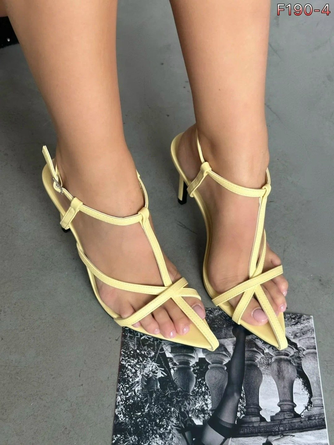 женские босоножки,модные босоножки,босоножки на шпильках,каблуки босоножки,босоножки с ремешками