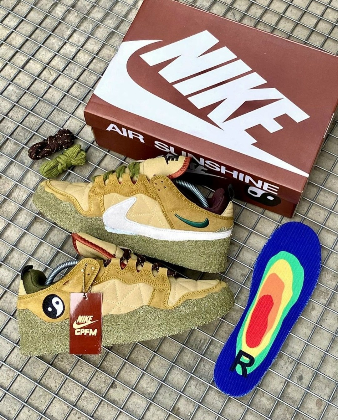 cactus plant flea market x nike dunk low,nike dunk cactus plant flea market,кроссовки cactus plant flea market x nike dunk low,найк кактус плант флеа,nike dunk cactus