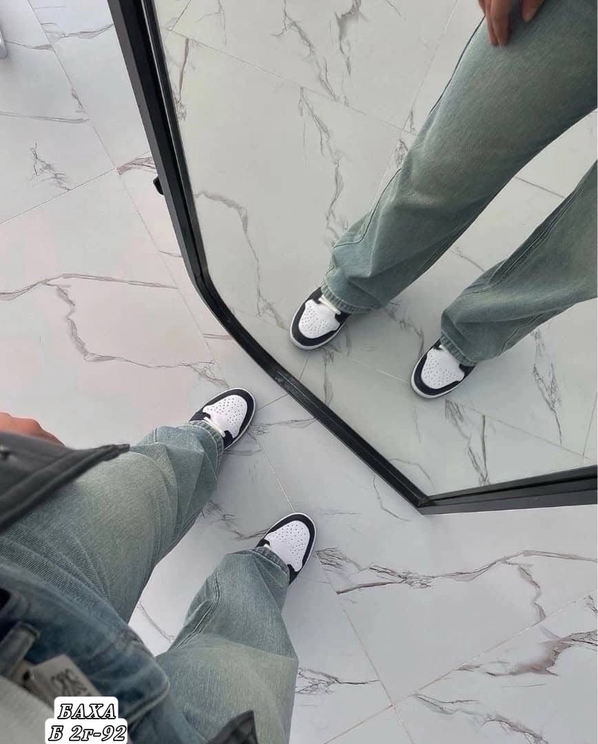 джинсы женские широкие,джинсы широкие,стильные женские джинсы,куртка бомбер,джинсы широкие прямые