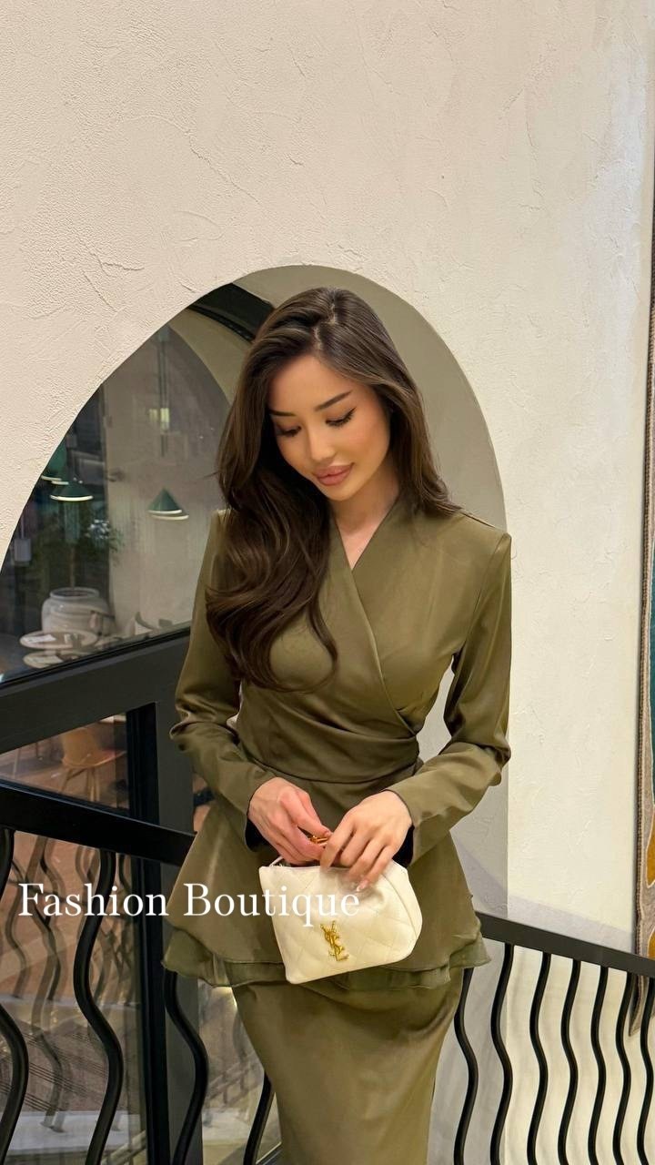 брючный костюм,вечернее платье,женский костюм,платья,элегантный вечерний женский костюм с блузой и юбкой в стиле романтик