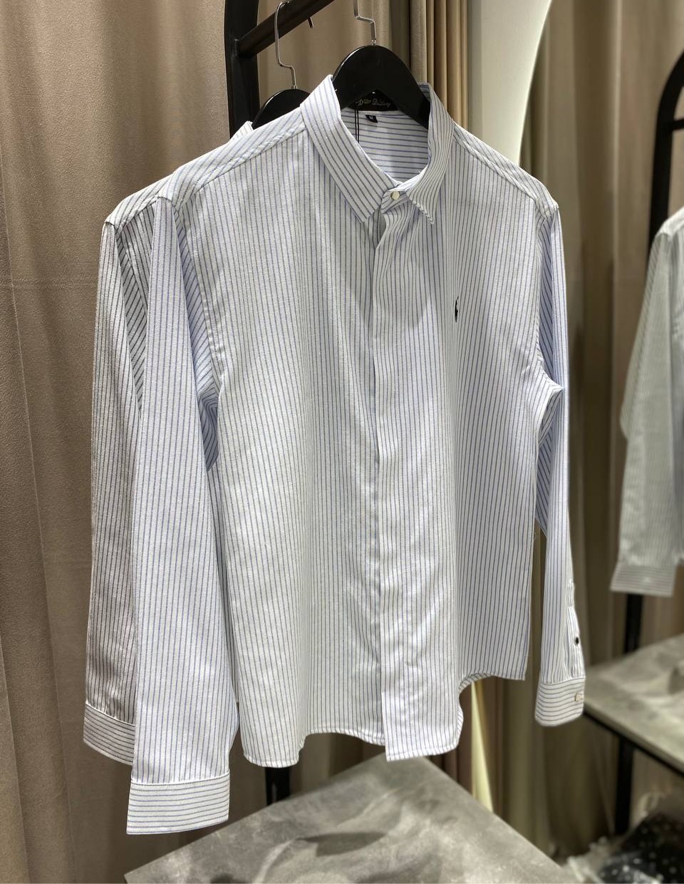 мужская мода,стили одежды для мужчин,рубашка на мужчине,мужские стили,классическая мужская рубашка