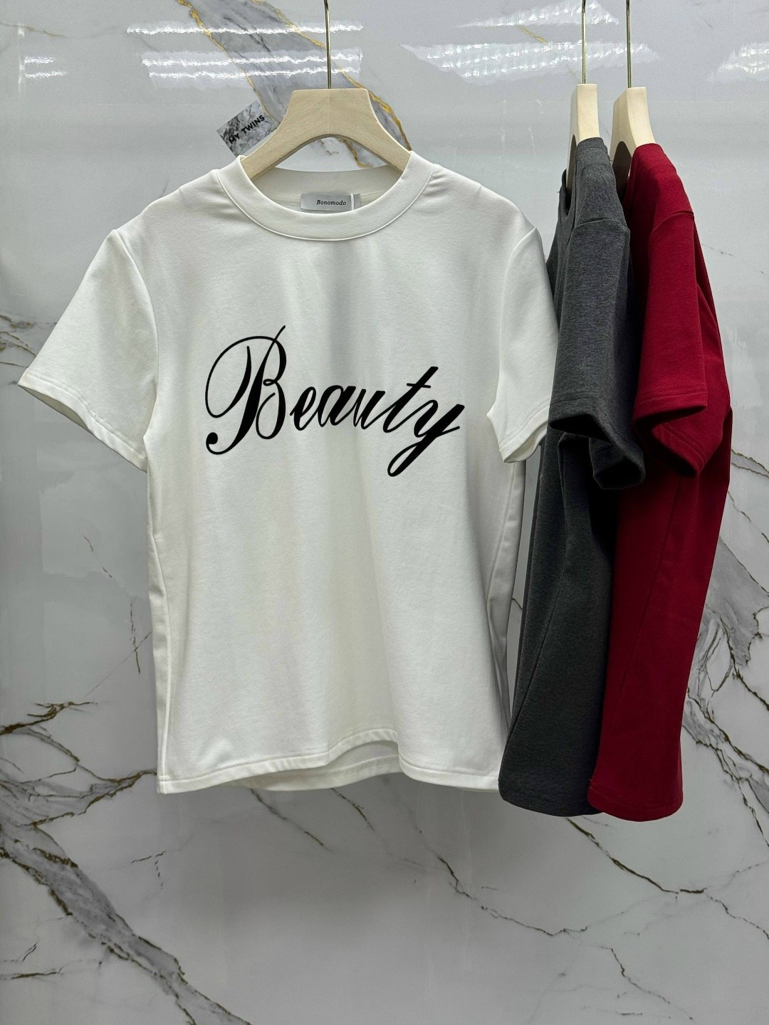 девушка,футболка на модели,футболка с принтом,девушек,женская футболка