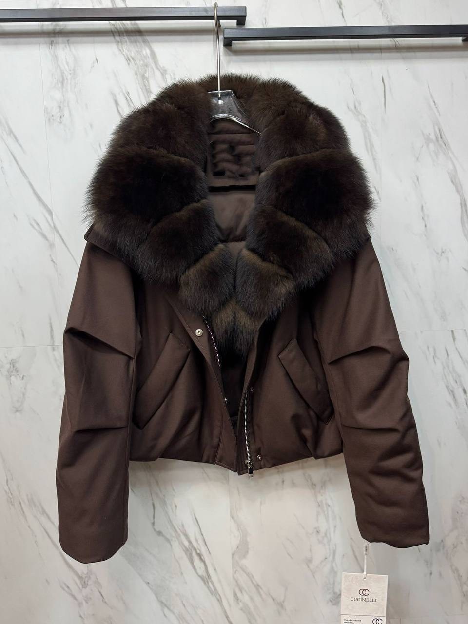 пуховики с мехом,пуховик с натуральным мехом,пуховик женский,куртка с мехом,пуховик коричневый
