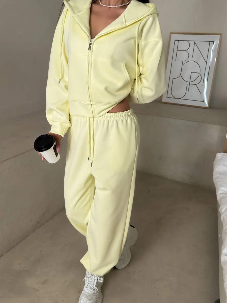 костюм спортивный со штанами джоггеры и зип худи micca цвет черный,спортивные костюмы на флисе,костюм спортивный женский,костюм спортивный со штанами джоггеры и зип худи micca,костюм спортивный