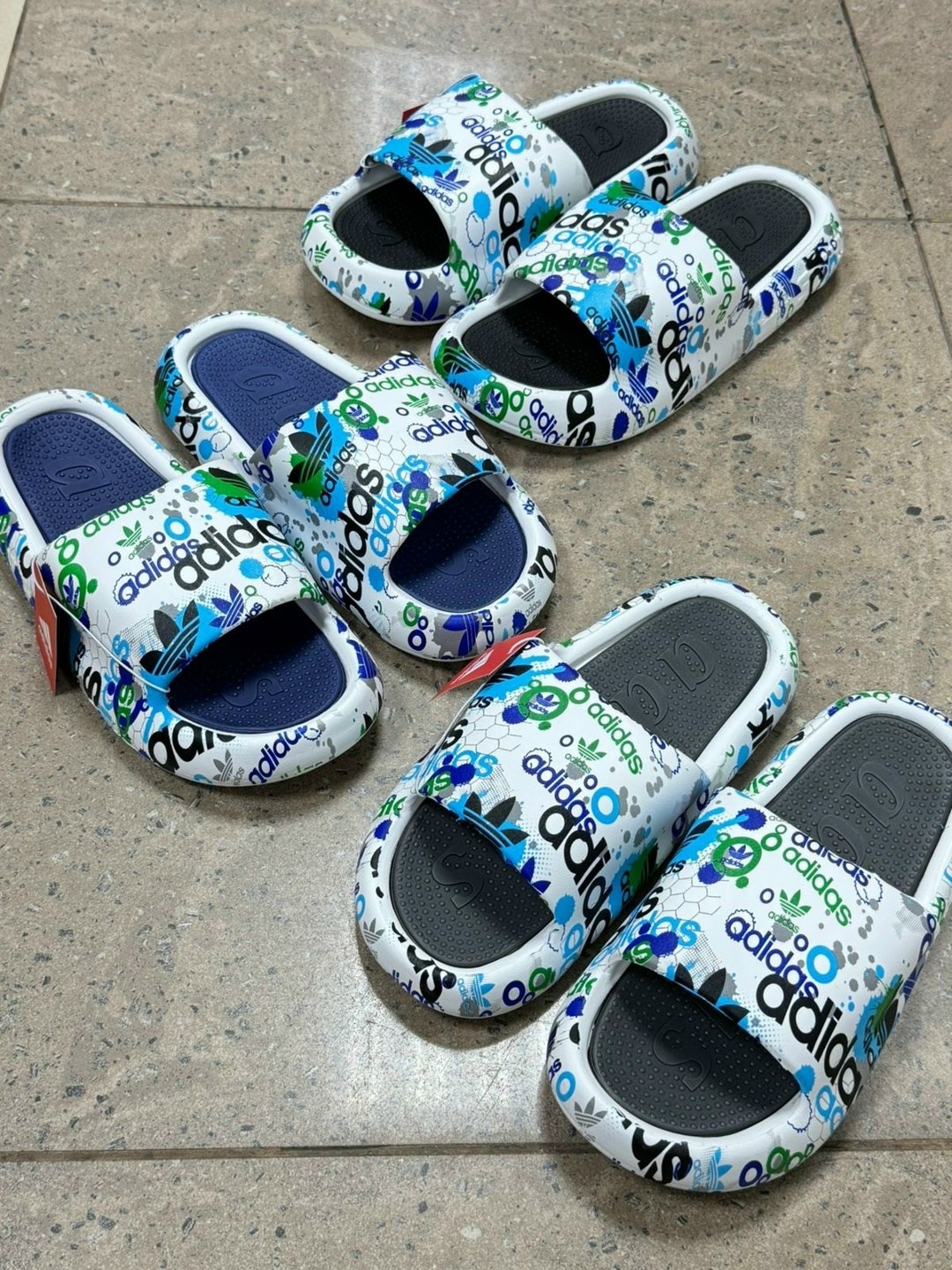 сланцы adidas adilette comfort w gw8678,шлепанцы adidas,,сланцы adidas,шлепанцы женские