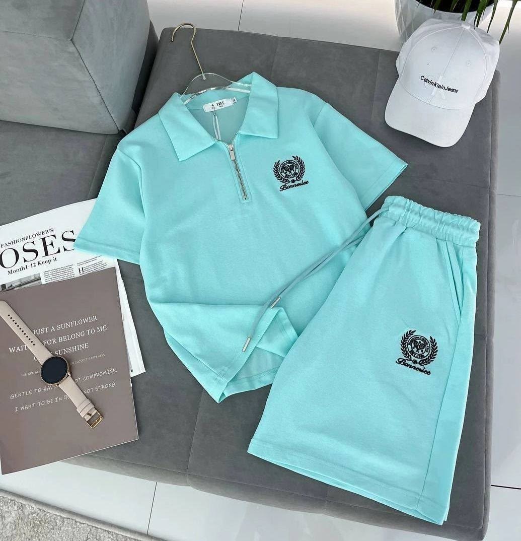 женские летние костюмы,костюм женский с шортами,костюм двойка футболка и шорты,спортивные костюм с шортами,спортивные женские костюмы