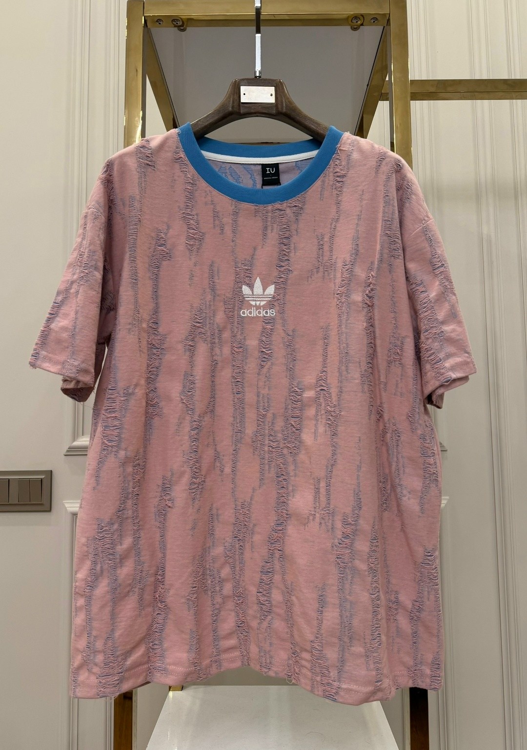мужская футболка adidas,розовая футболка адидас мужская,adidas originals adidas,adidas original,футболка adidas