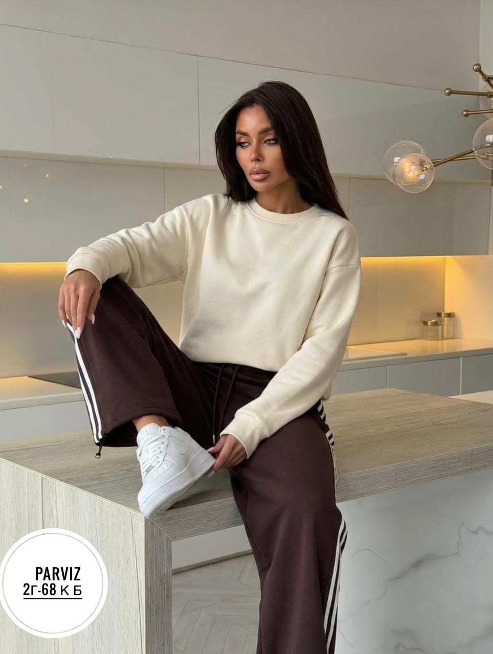 спортивные женские штаны с лампасами,спортивные брюки,прямые брюки,спортивные штаны с лампасами,штаны с лампасами женские