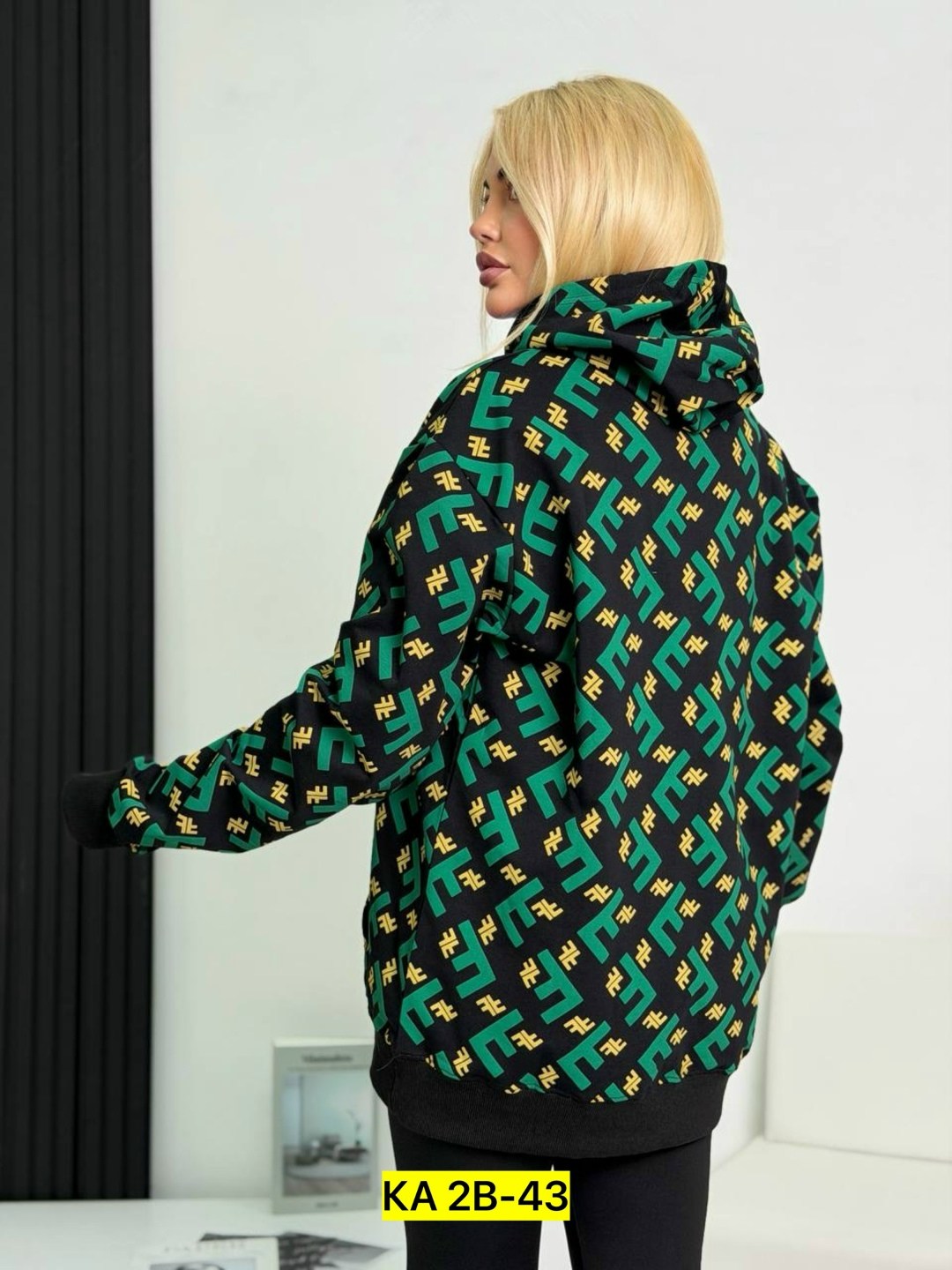 кофта теплая,женская кофта,кофта худи,женская толстовка,кофта поло