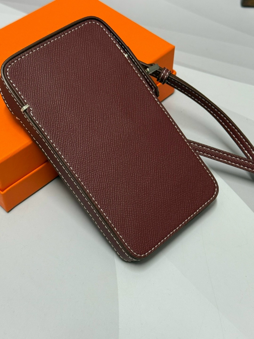 hermes сумка для телефона кошелек клатч,сумка для телефона hermes,сумка женская для телефона hermes,hermes сумка для телефона кошелек клатч astream,сумка hermes