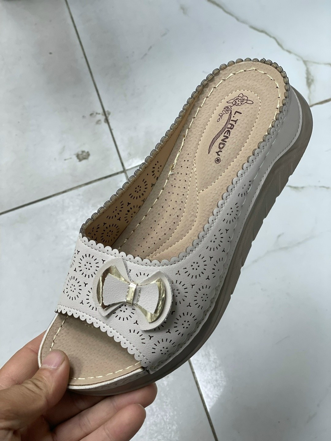 ,женские шлепанцы,женская ,женские сабо,сабо с перфорацией