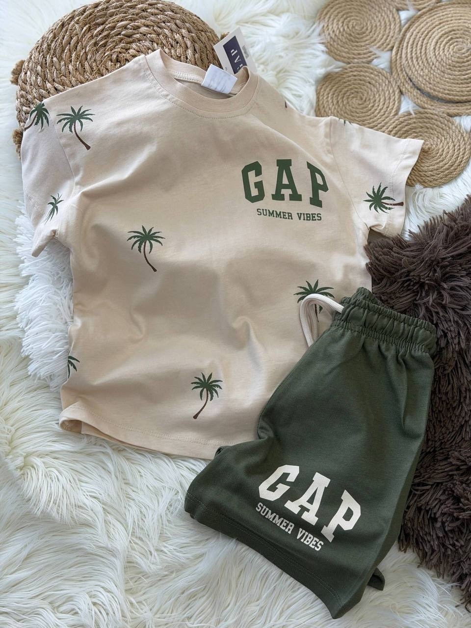 шорты для мальчик,шорты без застежки gap с логотипом gap,комплект одежды gap,шорты gap woodland,одежда мальчика