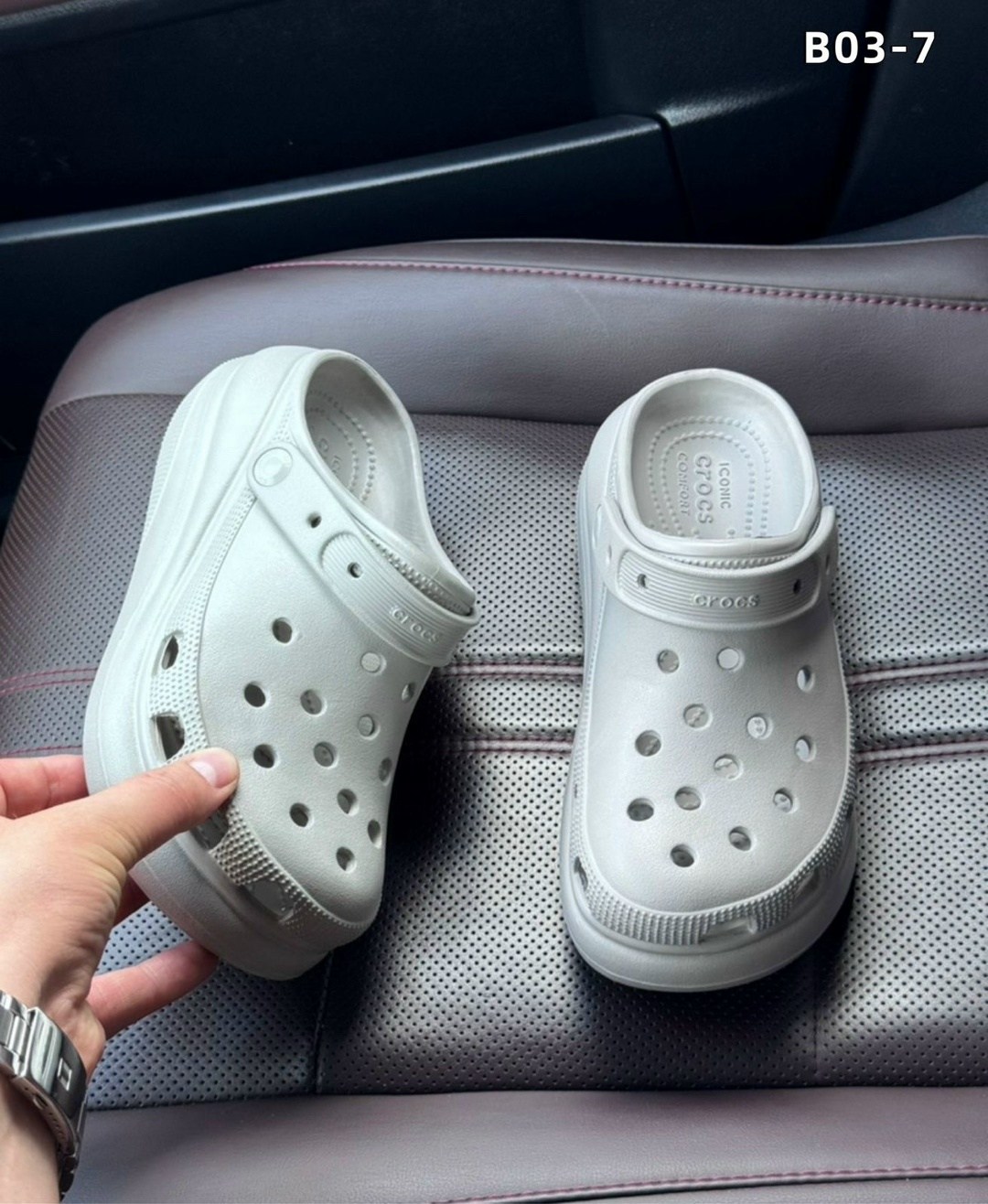 ,crocs classic clog, для дома, повседневные,летние тапочки