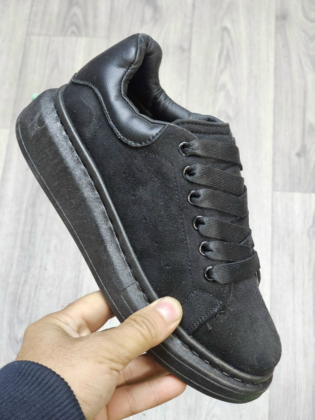 ,кеды alexander mcqueen,кроссовки женскиe,женские белые кроссовки,кеды женски