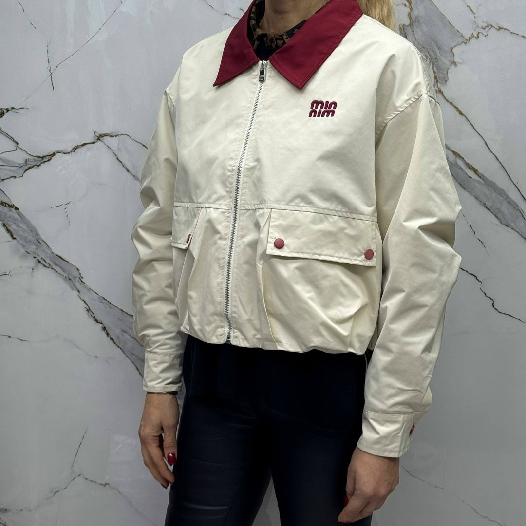 куртка,куртка бомбер,женская куртка,легкая куртка,короткая куртка