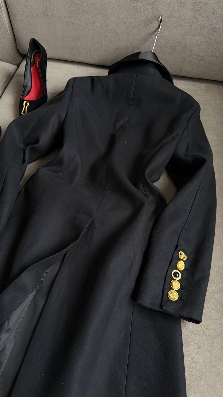 женское пальто,длинное пальто,пальто,шерстяное пальто,черное пальто