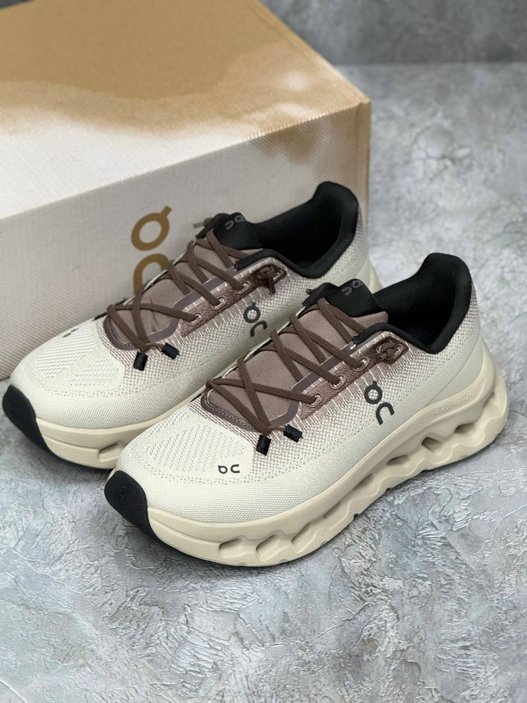 кроссовки wmns cloudtilt 'clove sand' кремовые,кроссовки,женские кроссовки,спортивная ,оригинальные кроссовки