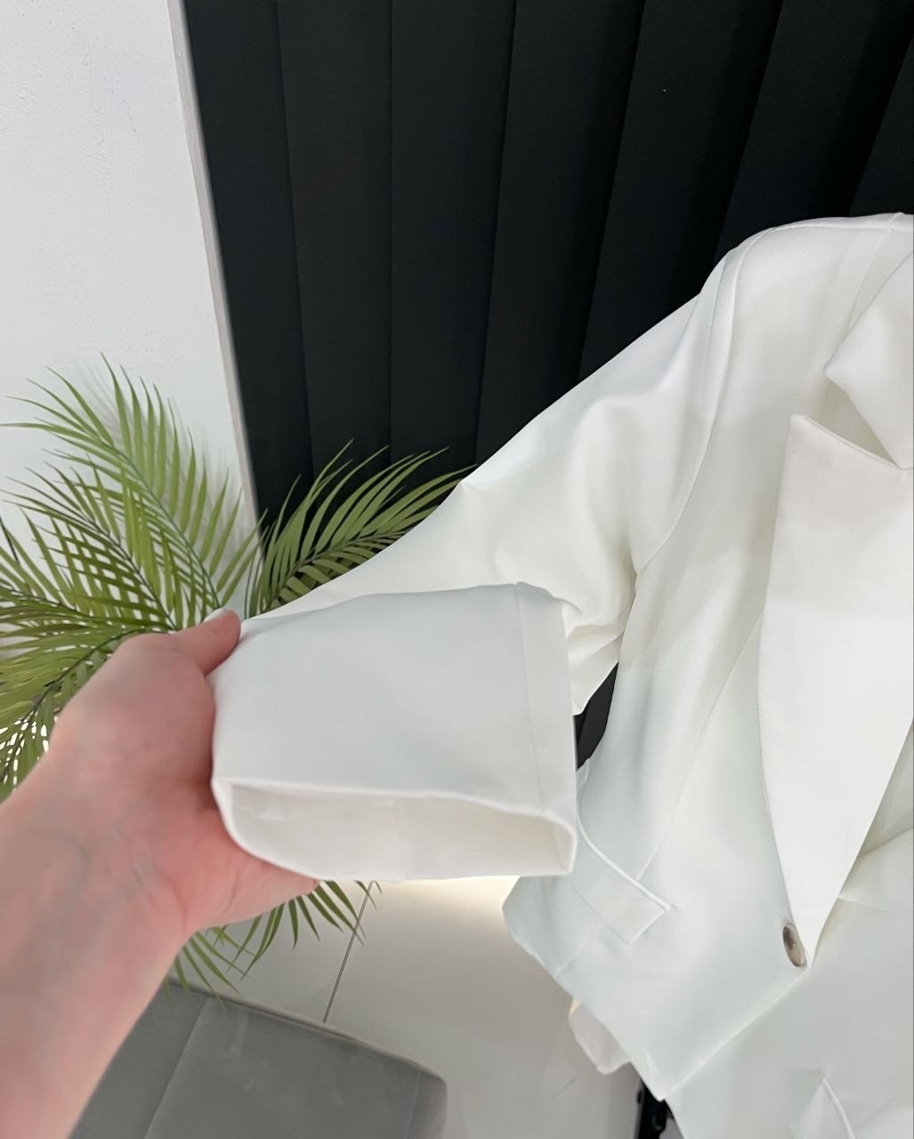 белый брючный костюм,белый костюм,брючный костюм,женский костюм,женский брючный костюм