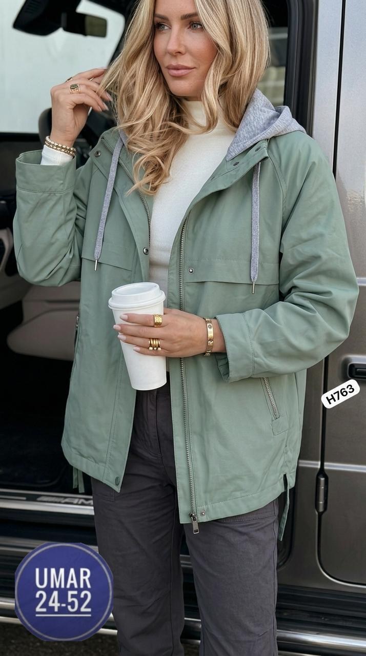 куртка демисезонная,женская куртка,женская куртка демисезонная,ветровка женская,легкая куртка