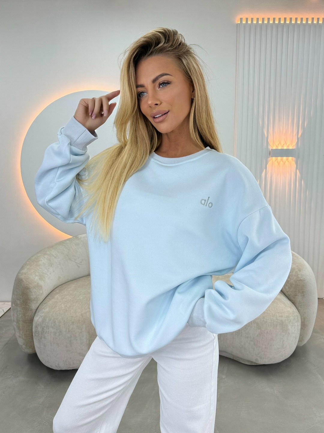 розовый свитшот,свитшот женский оверсайз,свитшот оверсайз без начеса базовый mi&ke,женский свитшот,свитшот оверсайз