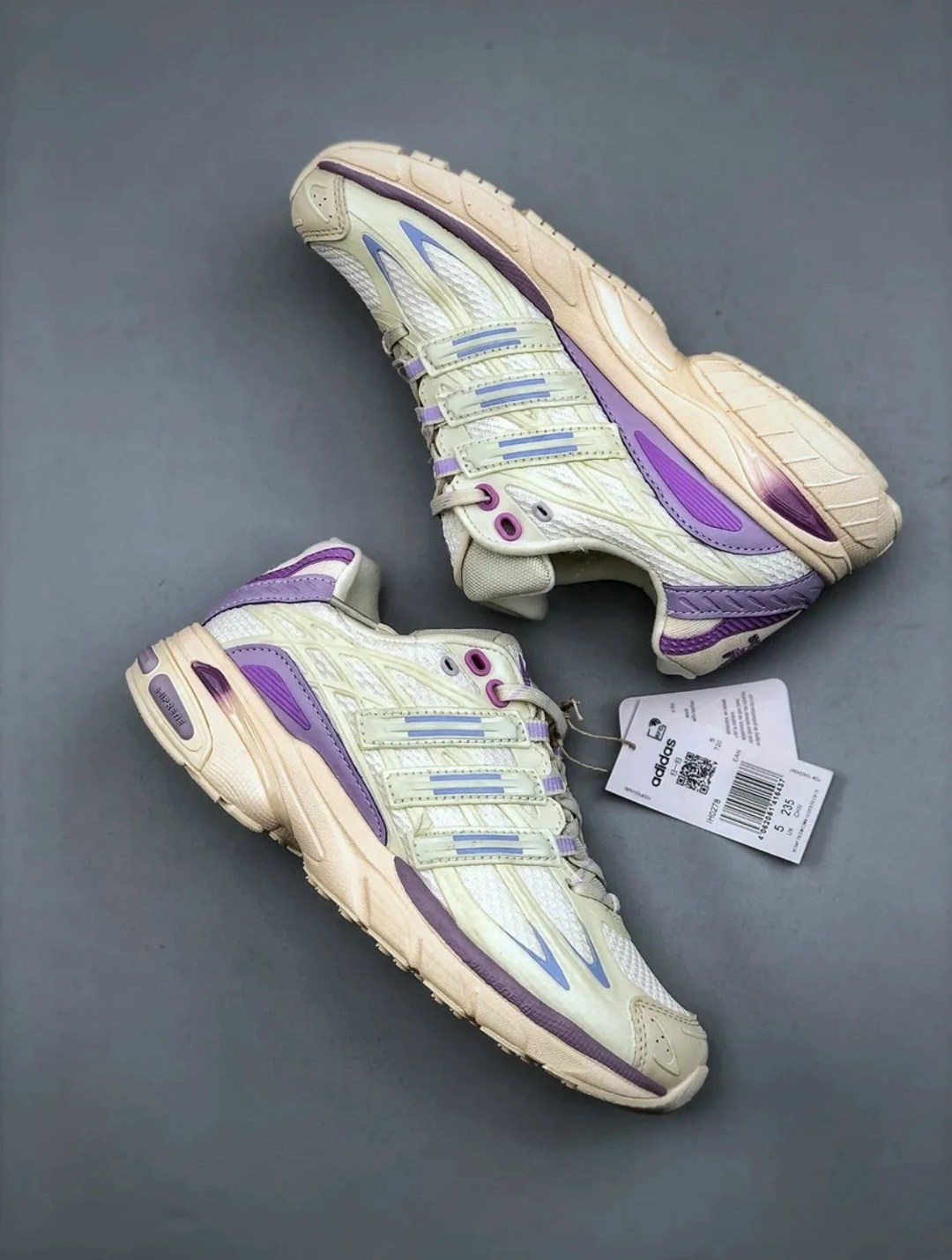 женские кроссовки adidas,кроссовки adidas,кроссовки adidas original,кроссовки adidas response cl,кроссовки