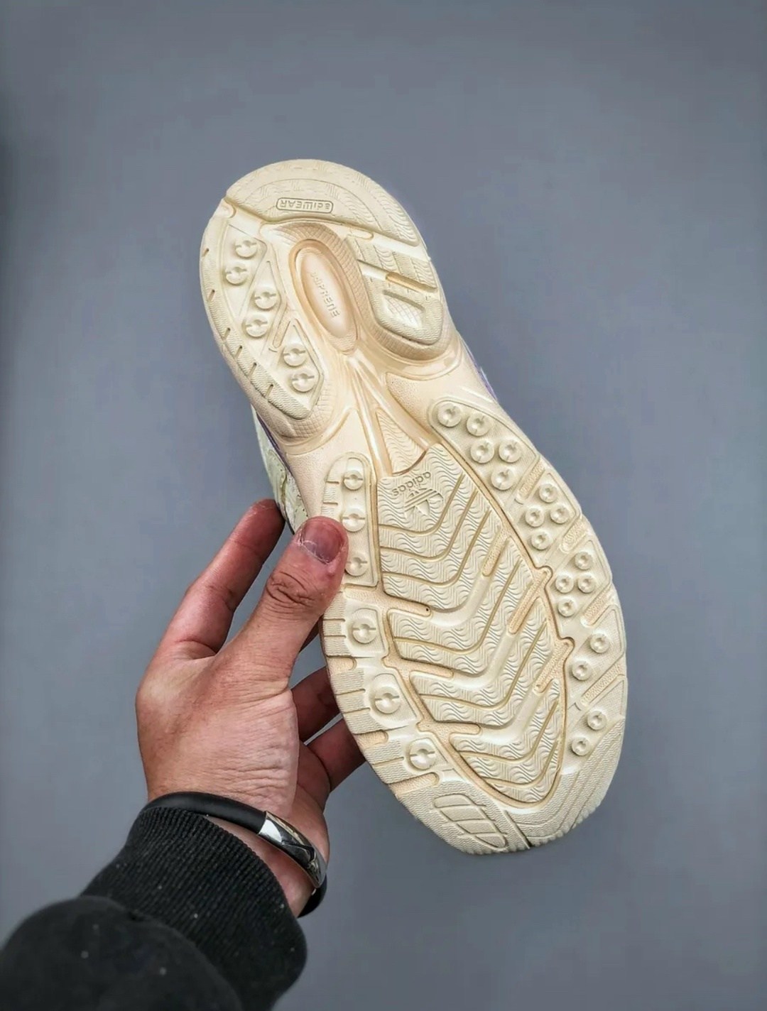 женские кроссовки adidas,кроссовки adidas,кроссовки adidas original,кроссовки adidas response cl,кроссовки