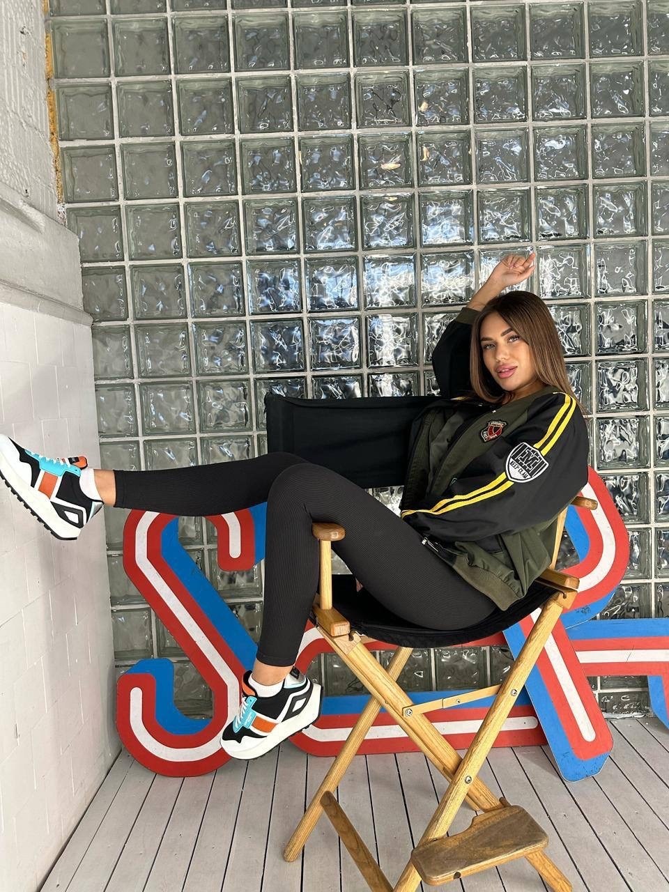 mtforce кожаный бомбер женский цвета хаки,кожаный бомбер женский цвета хаки,женский бомбер,куртка бомбер,куртка бомбер женская