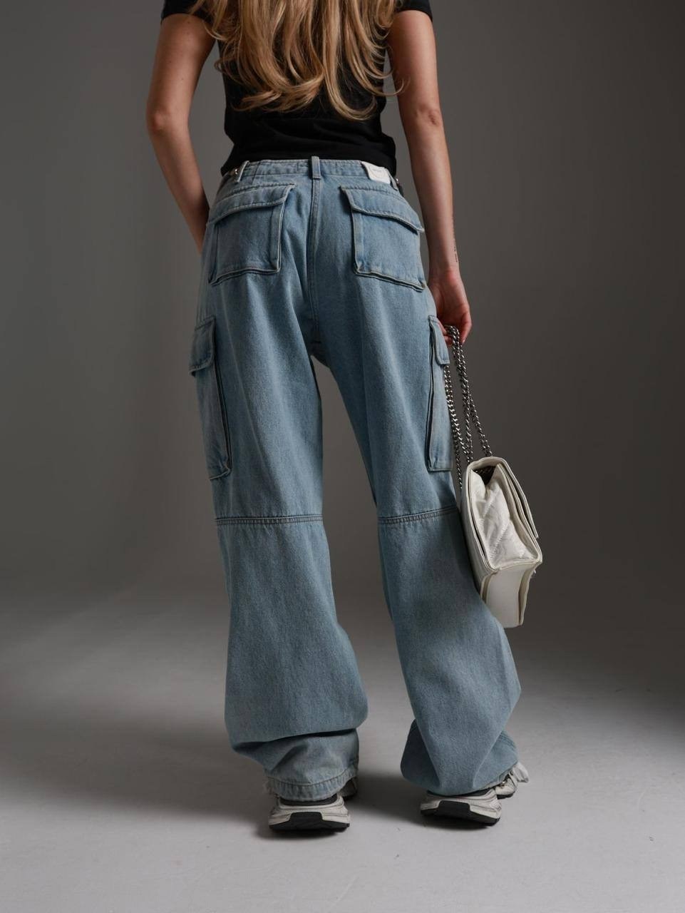 джинсы стильные,широкие джинсы с карманами,модные джинсы,женские джинсы,джинсы карго
