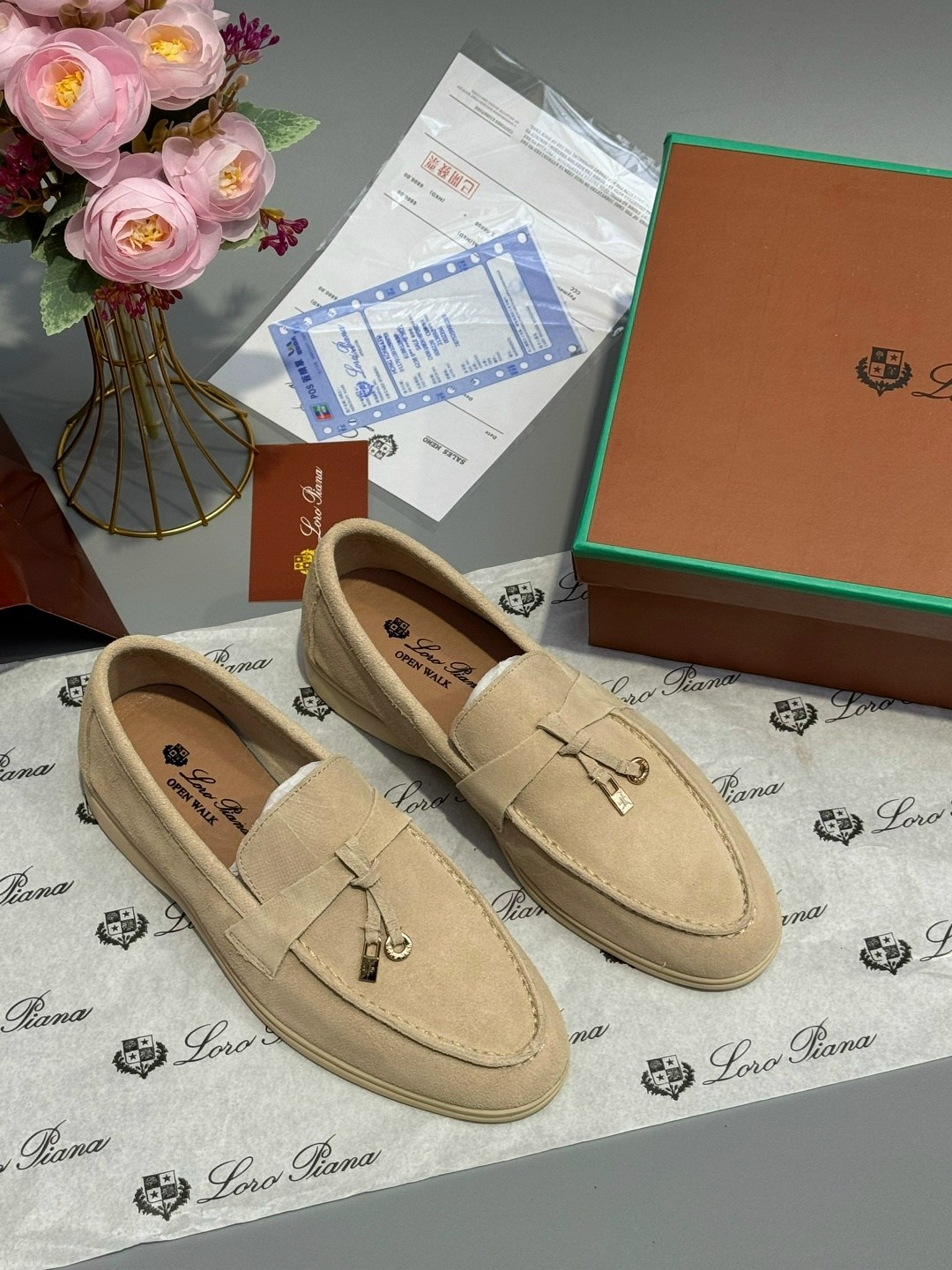 лоферы loro piana,,лоферы женские loro piana,лоферы из натуральной замши loro piana,лоро пиано лоферы